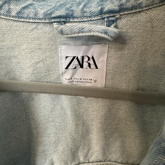 ZARA DENIM JACKET SIZE S - Picture 2 of 3